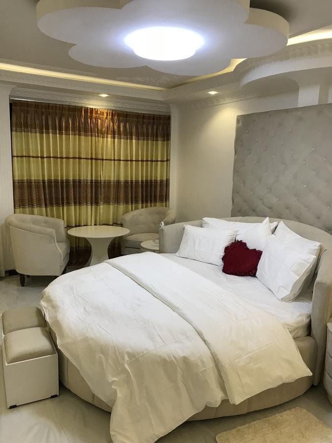 The Lion Kingdom Hotel Сигирия Екстериор снимка